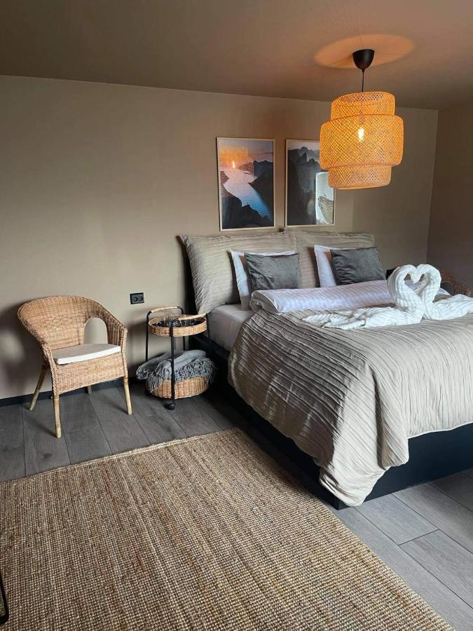 Segla Bed & Go Hotel Fjordgard Buitenkant foto